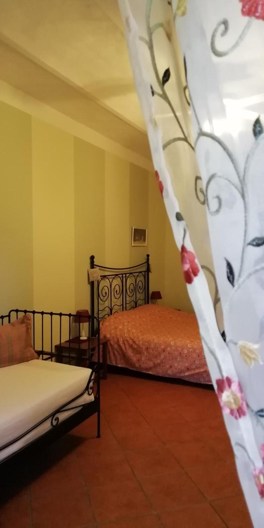 Bed&Breakfast La Siepe Pinerolo Habitación foto